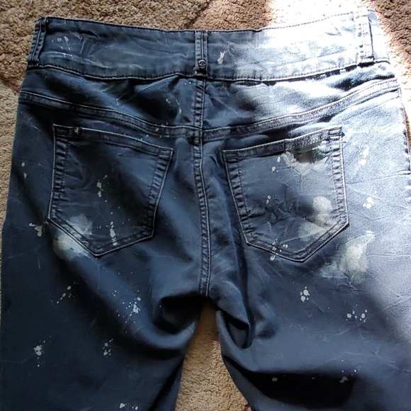 Jeans - Picture 5 of 5